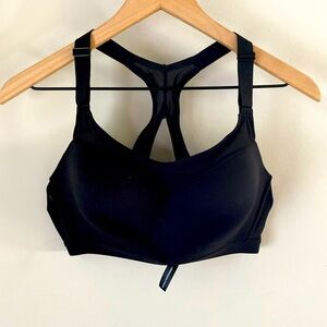 VICTORIAS SECRET ON POINT SPORTS BRA 38C BLACK RUNNING YOGA Racer Back